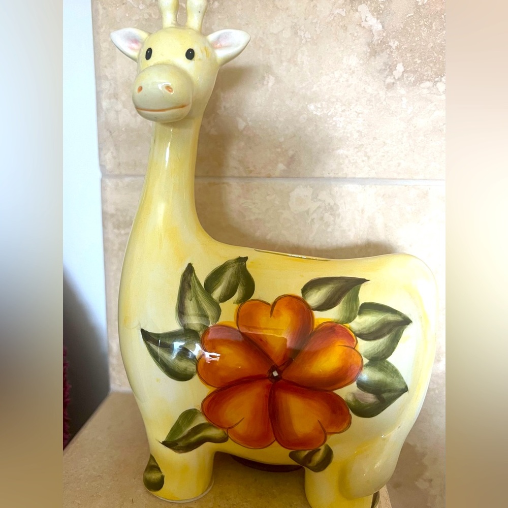 Giraffe Piggy Bank with Flower